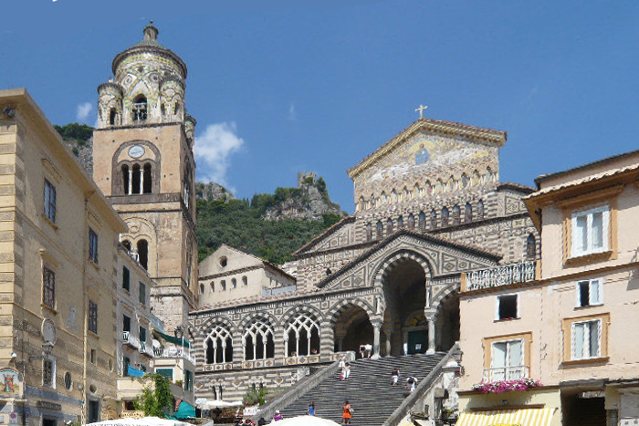 media/plg_solidres_experience/images/22ac3c5a5bf0b520d281c122d1490650/AmalfiCoastSelect/Duomo_di_Amalfi.jpg