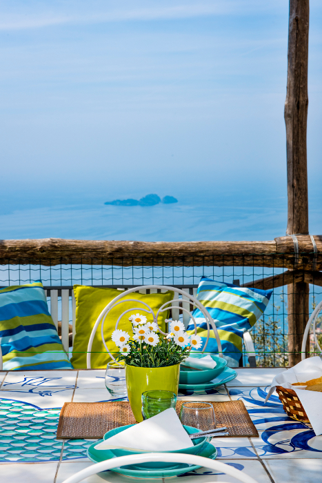 media/plg_solidres_experience/images/22ac3c5a5bf0b520d281c122d1490650/CookingInTheEaven/villa_margherita_home_restaurant_positano_10.jpg